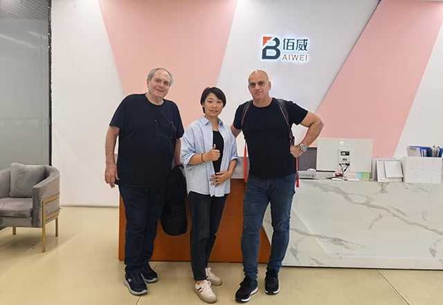 Global customers visiting Baiwei factory