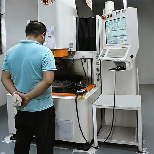 Professional mirror EDM for high-quality lighting molds by Baiwei